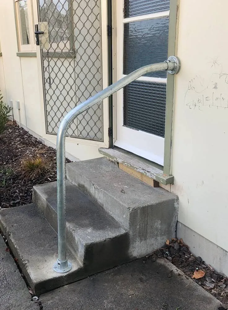 Galvanised step handrail