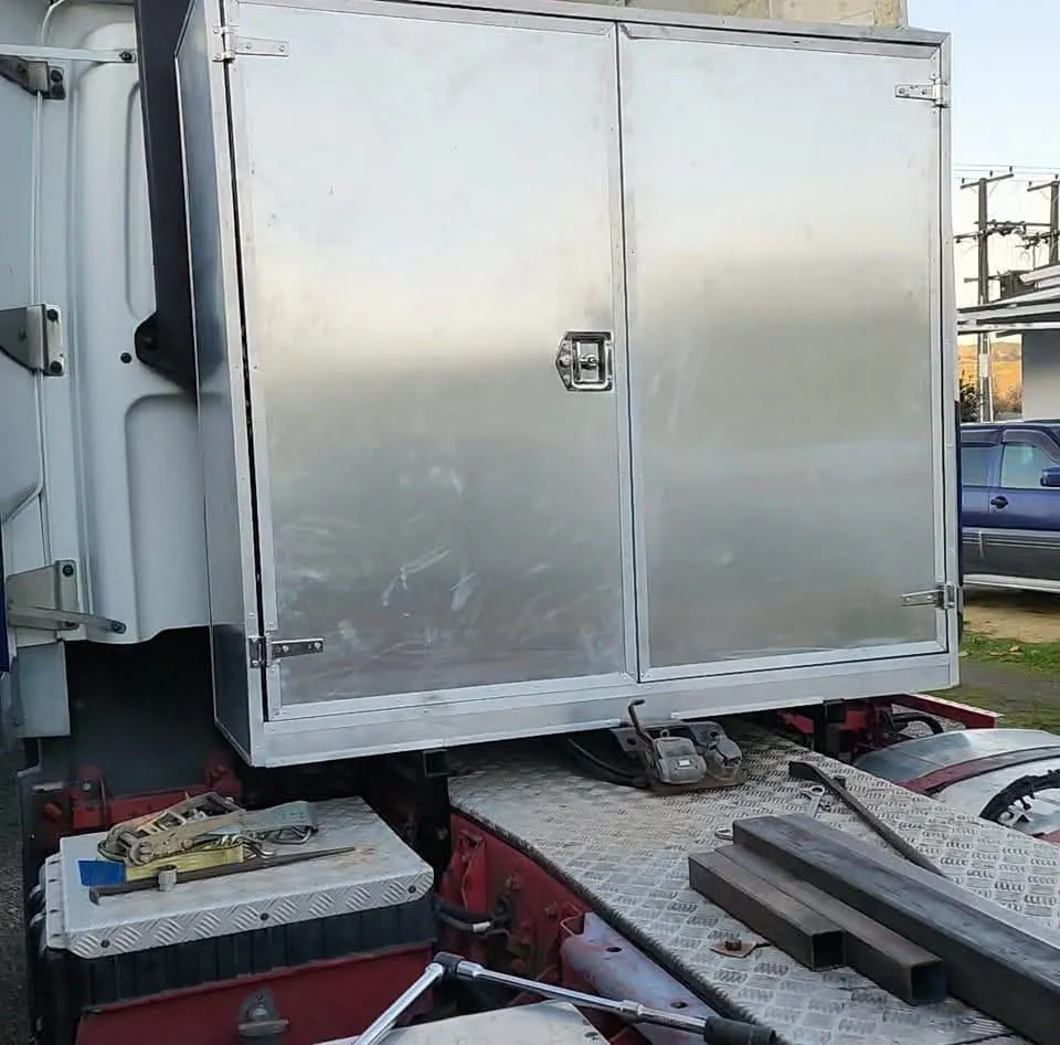 Aluminium truck toolbox